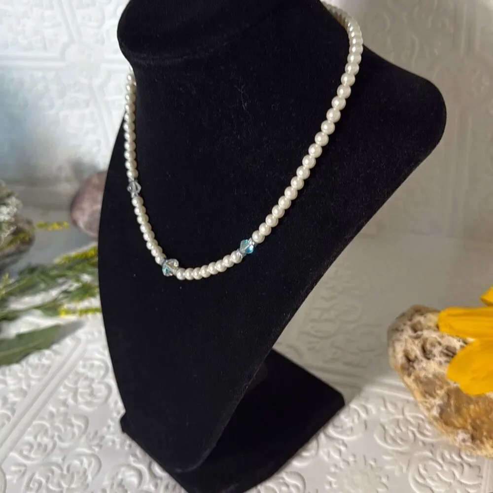Vintage Art Deco Glass Pearl Choker‎ Necklace With Faceted Clear Crystals 15”